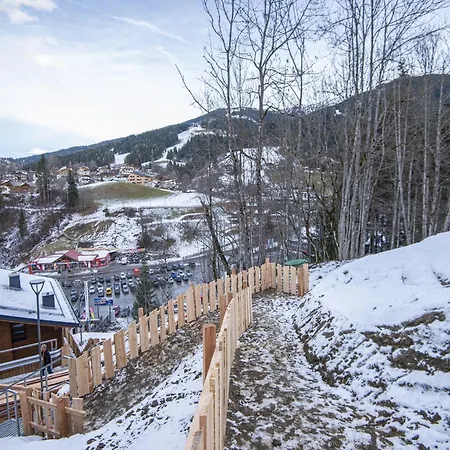 Chalet In On Slopes