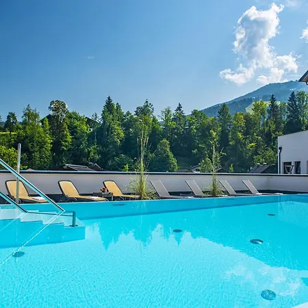 Chalet Charming On The Ski-slope